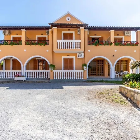 Mires House Side First Floor 10 *